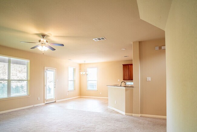 Building Photo - 2301 Giddens Dr