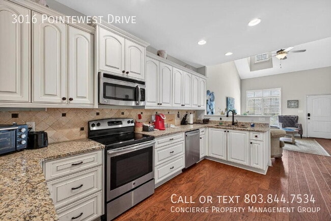 Building Photo - 3016 Pointewest Dr