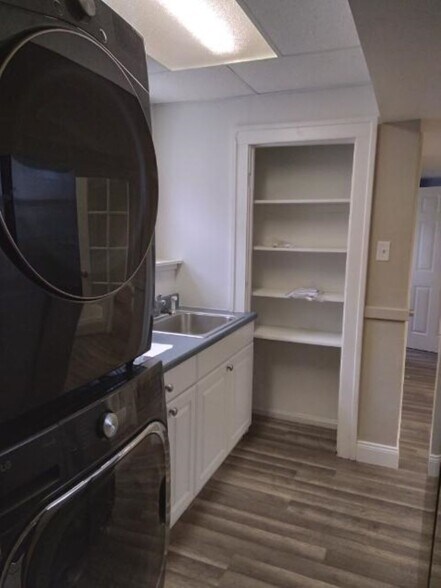 Kitchen Area View 2 - 7525 Forsyth Blvd