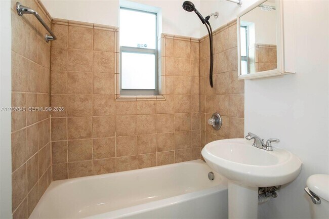 Building Photo - 1561 Lenox Ave.