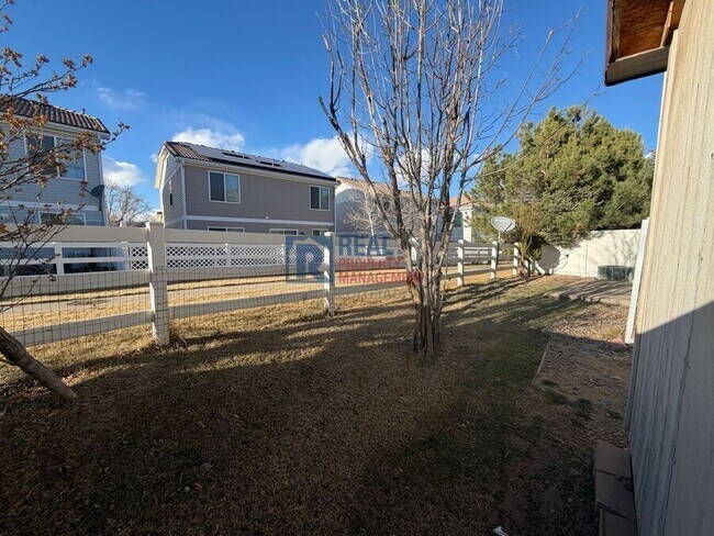 Building Photo - 21507 E 43rd Pl