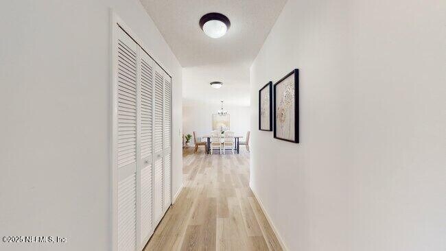 Building Photo - 10 Coral Reef Ct S
