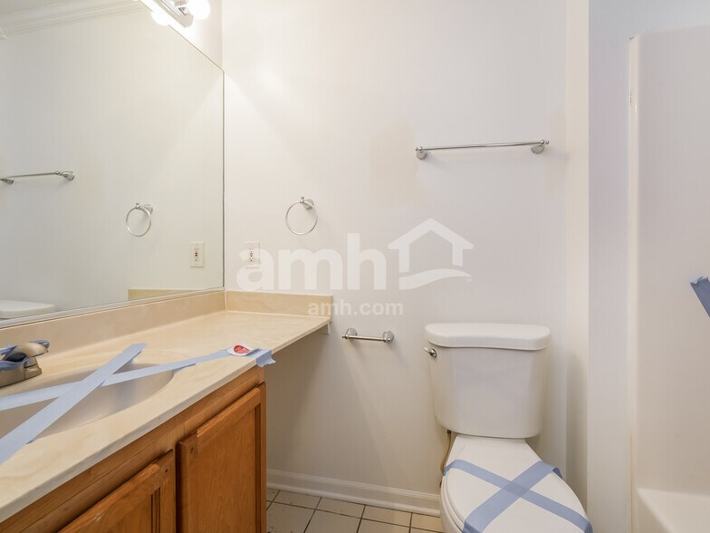 Building Photo - 112 Shawnee Ln