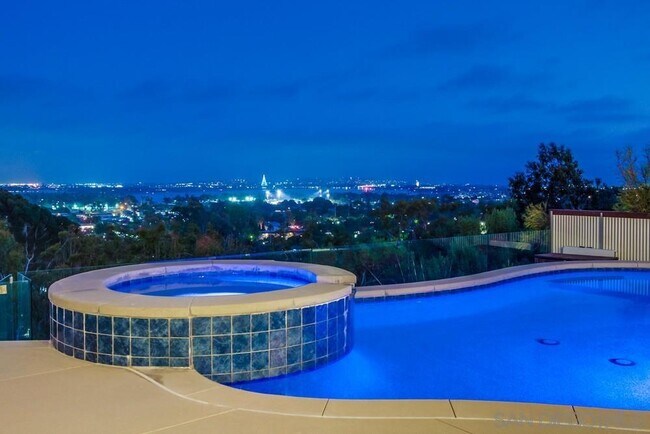 Building Photo - 4957 Pacifica Dr