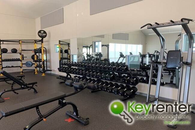 Building Photo - 1444 Eaglesfield Ln