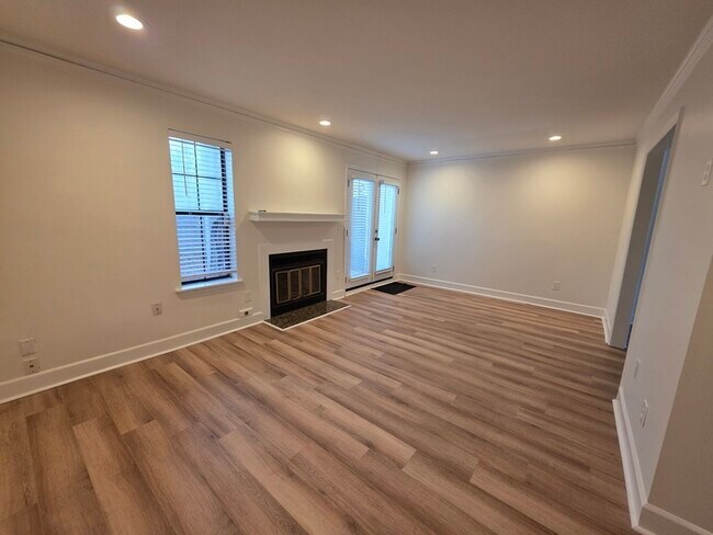 Building Photo - 1771 Defoor Ave NW