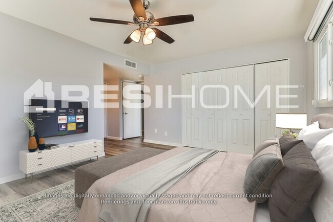 Building Photo - 1303 E Dunbar Dr