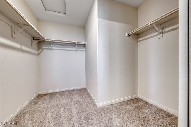 Building Photo - 3728 Enchanted Sky St