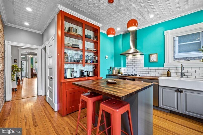 Building Photo - 3030 Guilford Ave