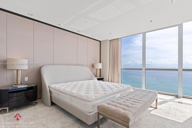 Building Photo - 17749 Collins Ave
