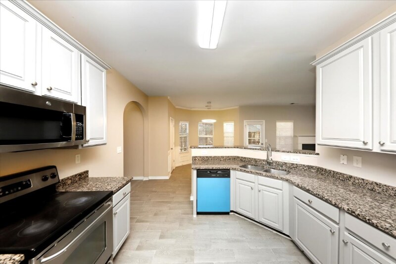 Building Photo - 3580 Morinda Dr