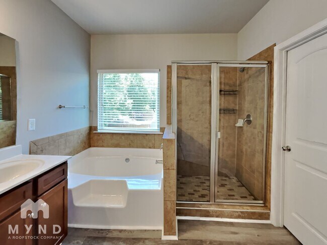 Building Photo - 4630 Roseman Trail