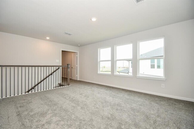 Building Photo - 21835 Erskine Peaks Pl