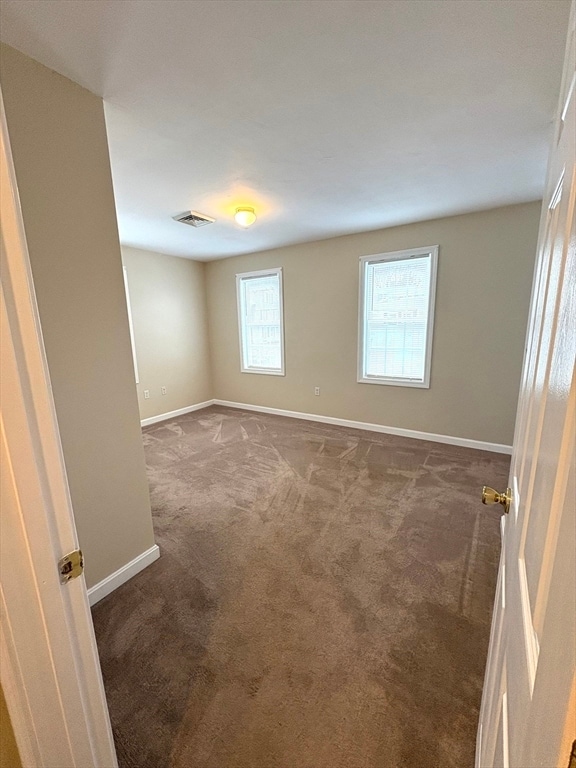 Building Photo - 46 Lake St