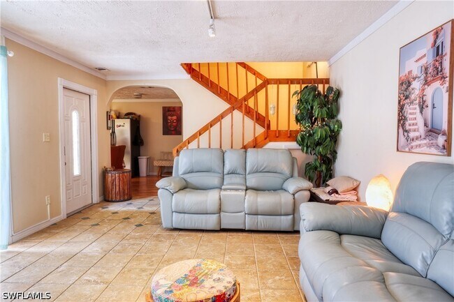 Building Photo - 1724 Park Meadows Dr