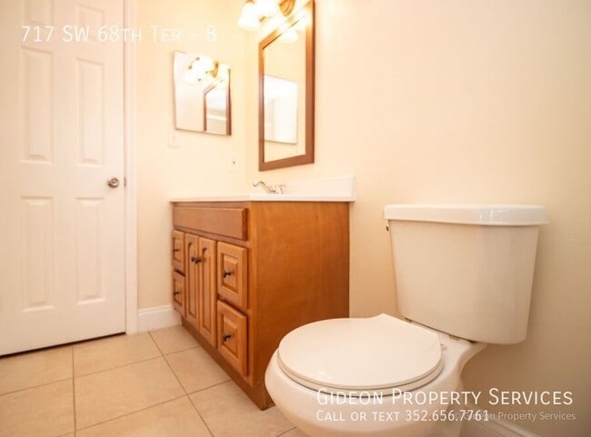 Building Photo - 717 SW 68th Terrace