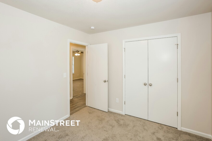 Building Photo - 207 Lauren Dr