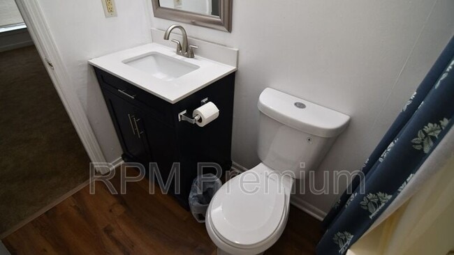 Building Photo - 1795 Boulevard De Province Blvd