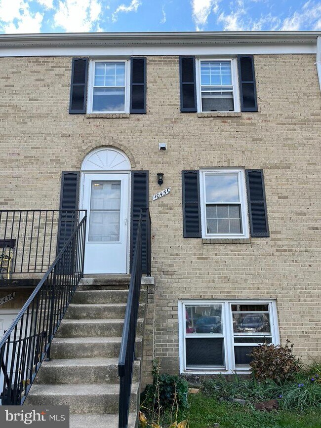 Building Photo - 1045 Brixton Ct
