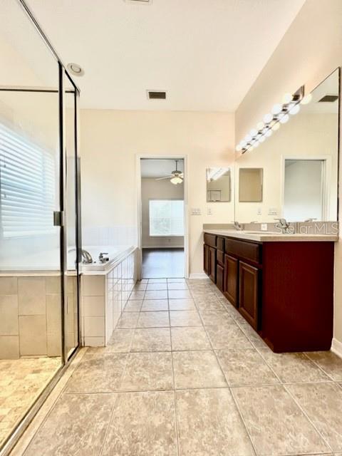 Building Photo - 11051 Belle Haven Dr