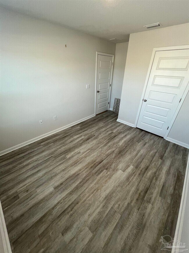 Building Photo - 6235 June Bug Dr