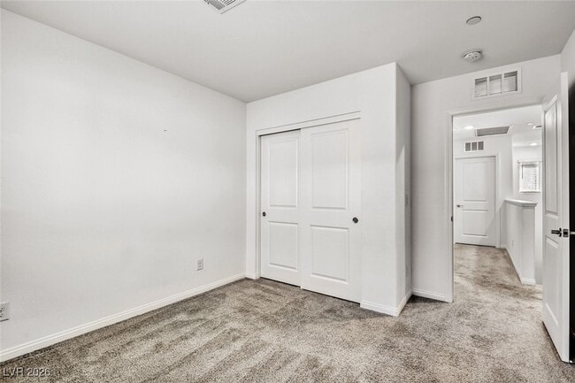 Building Photo - 12230 Golden Wreath Rd