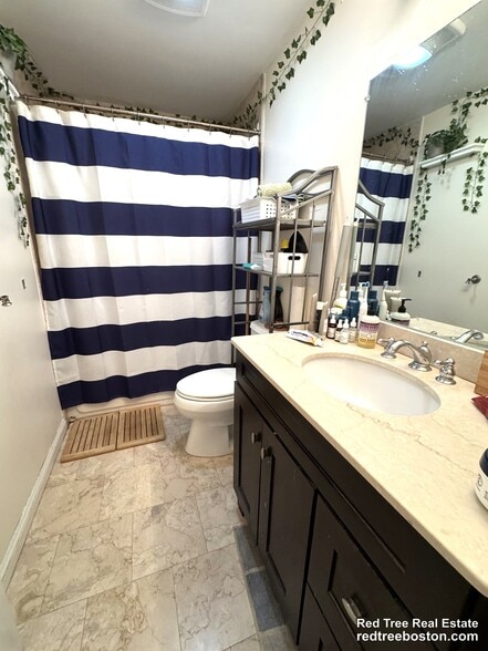 Building Photo - 59 Fort Ave