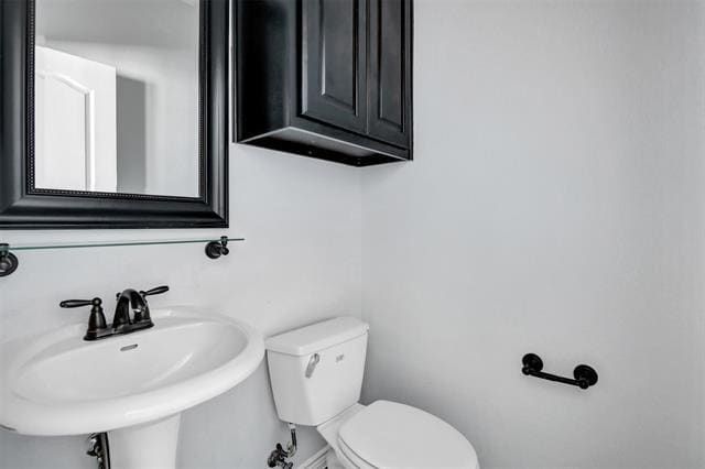 Building Photo - 4200 Comanche Dr