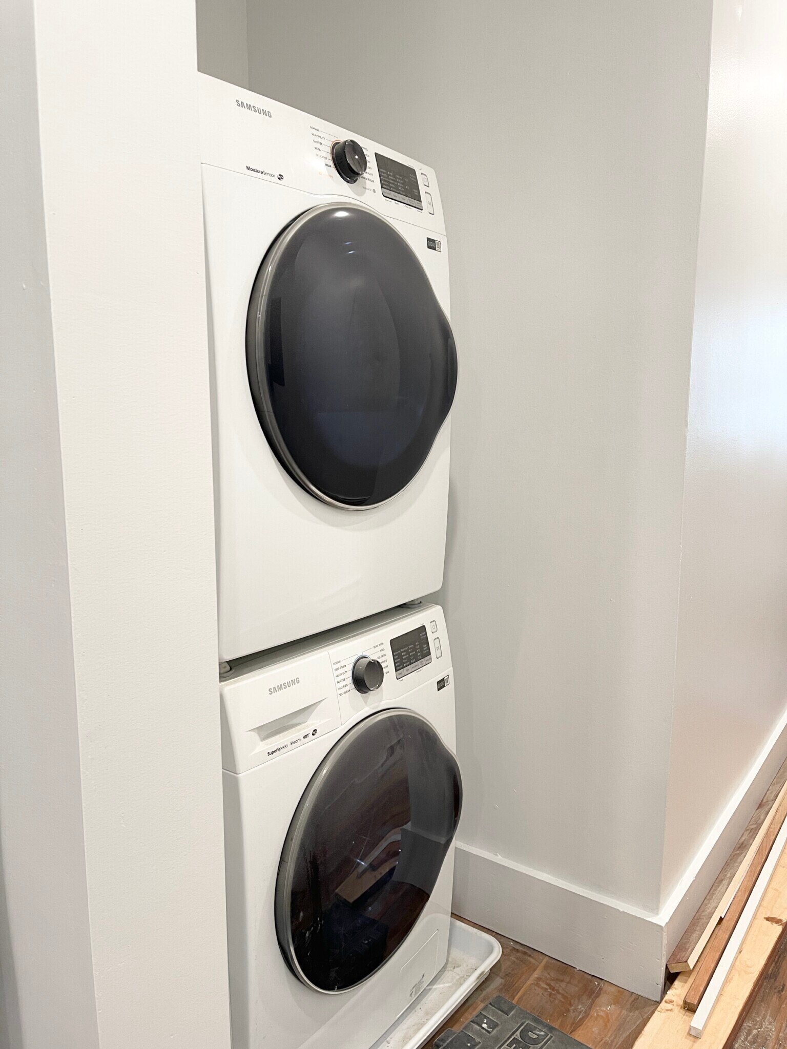 Building Photo - 103 Summer St