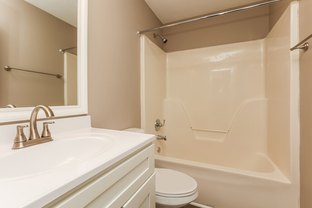 Building Photo - 2744 Pepperdine Dr