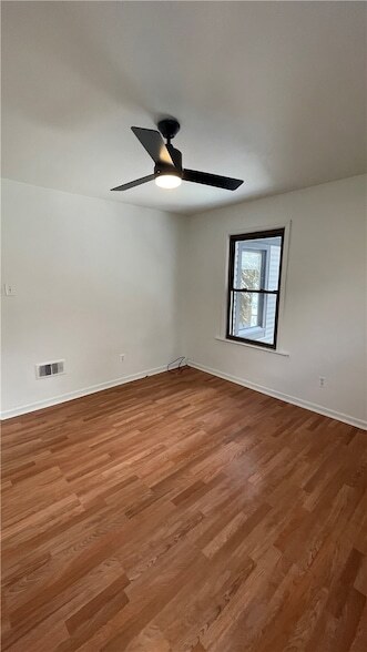 Building Photo - 319 N Balph Ave