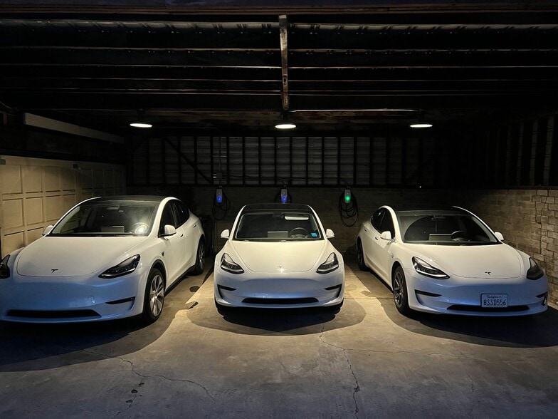 Building Photo - 8124 Greenly Dr