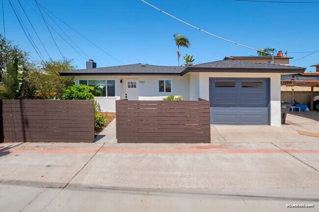 Building Photo - Beautiful 3 Bed/2 Bath Home in heart of Hi...