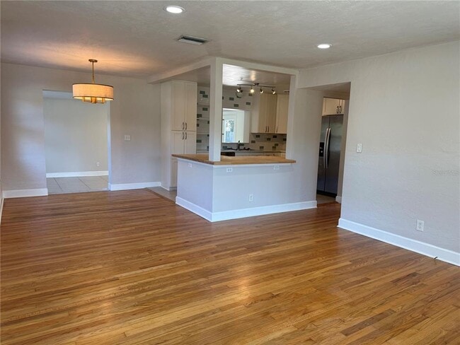 Building Photo - 2801 Nancy St