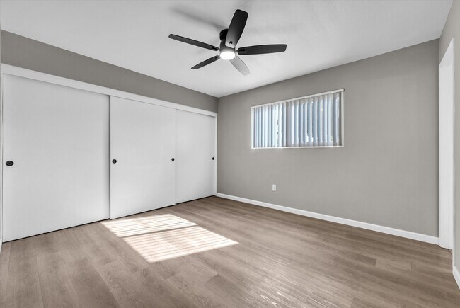 Building Photo - 10472 Chapman Ave