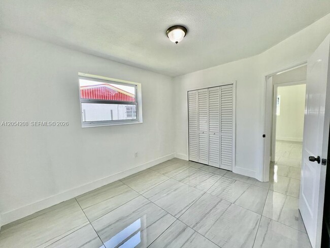 Building Photo - 917 NW 103rd St