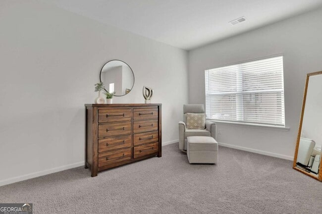 Building Photo - 803 Dundee Wy