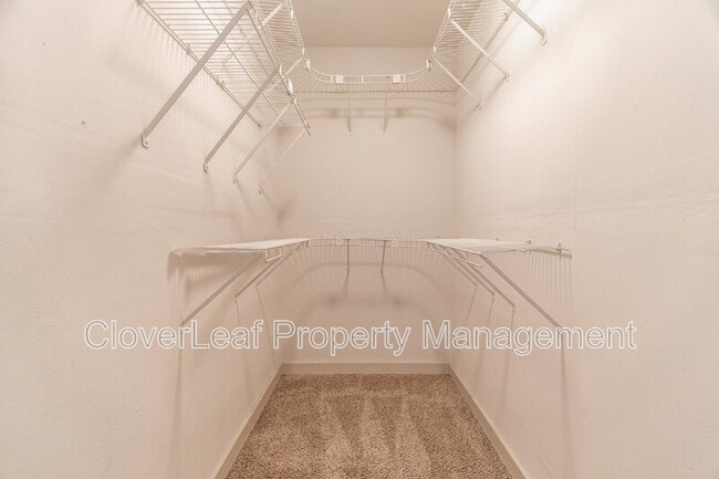 Building Photo - 2423 W Huisache Ave