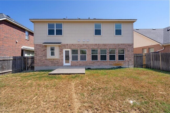 Building Photo - 2820 Mission Tejas Dr