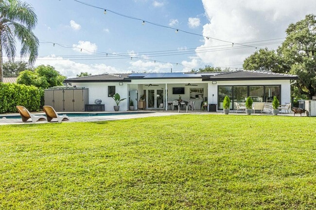 Building Photo - 1049 W Palmetto Park Rd