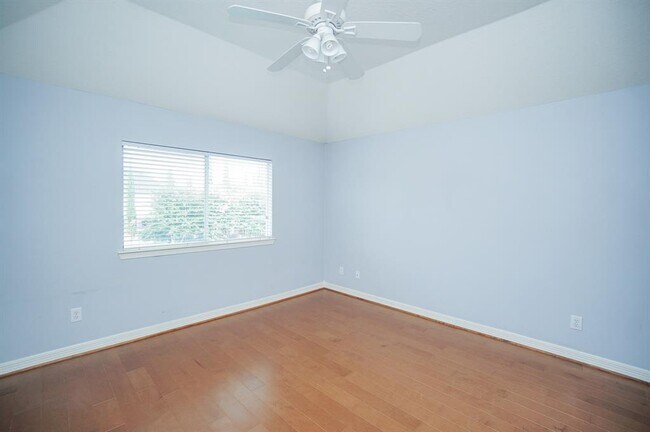 Building Photo - 5815 Coral Springs Ct