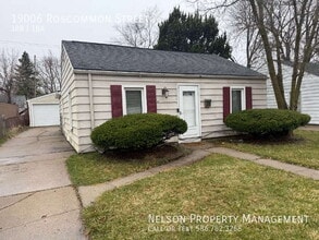 Building Photo - 19006 Roscommon St