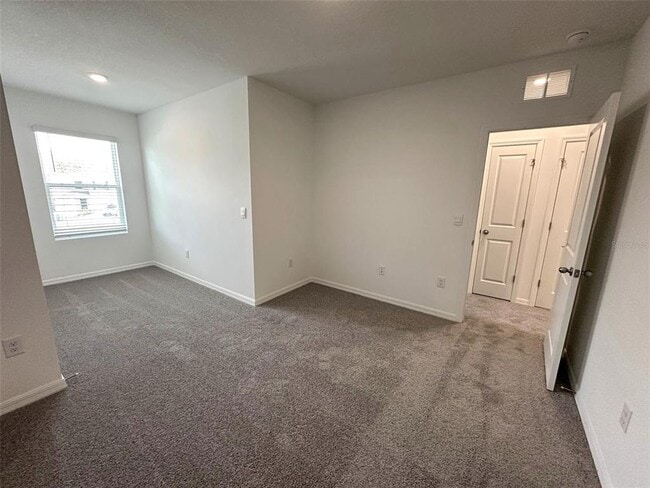 Building Photo - 11450 Crescent Deer Dr