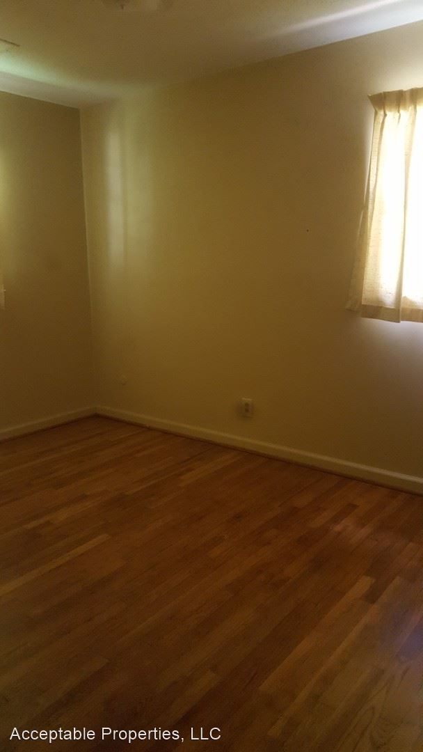 3 br, 1.5 bath House 5045 Gardiner Drive 5045 Gardiner Dr Columbus