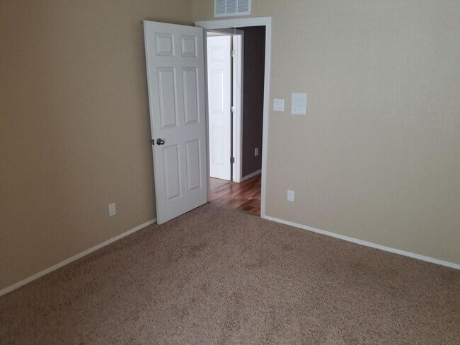 Building Photo - AVAILABLE NOW IN THE SPRINGS ON THE LAKE I...