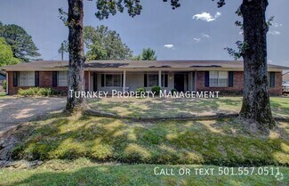Building Photo - 2 E Laramie Dr
