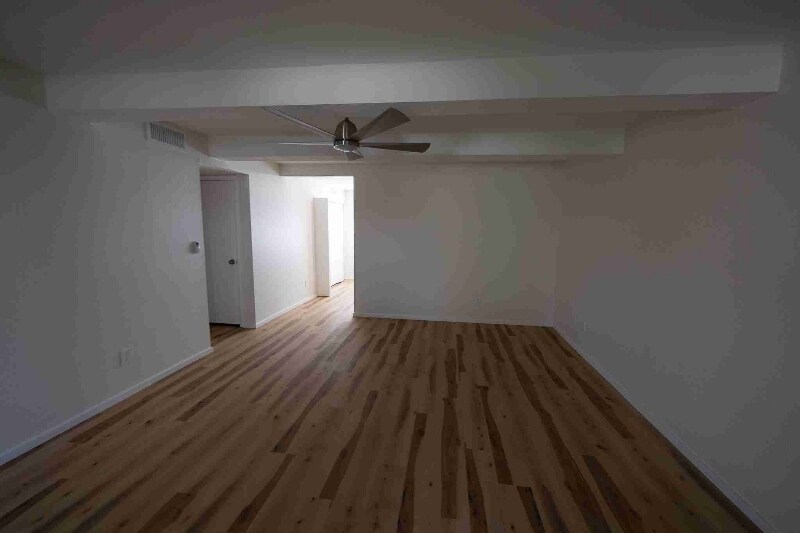 Building Photo - 12828 N 113th Ave