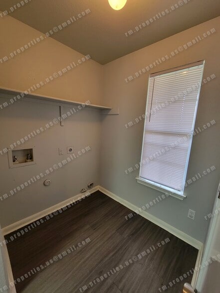 Laundry hookup across from the pantry - 2874 Southampton Way