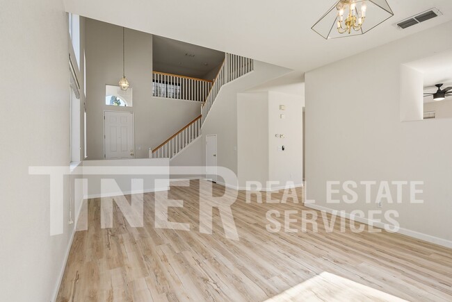 Building Photo - 11501 Pyrites Way