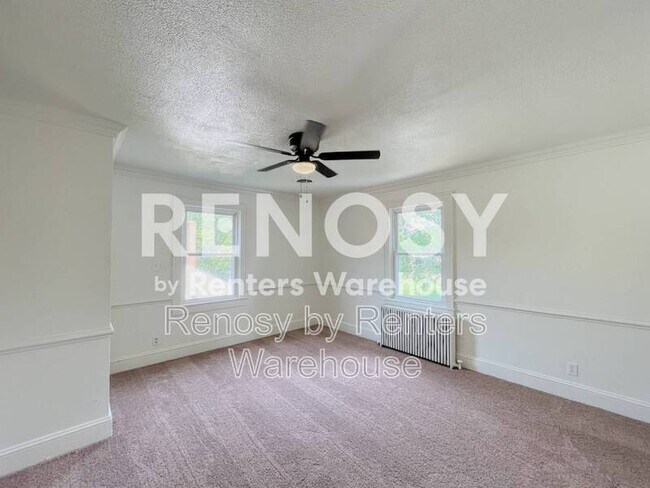 Building Photo - 1084 Norview Ave